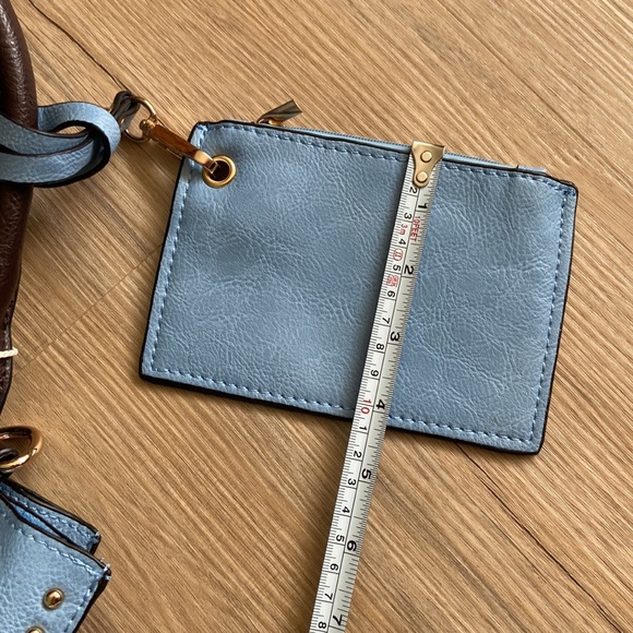 NWT vegan leather handbag - Picture 5 of 13